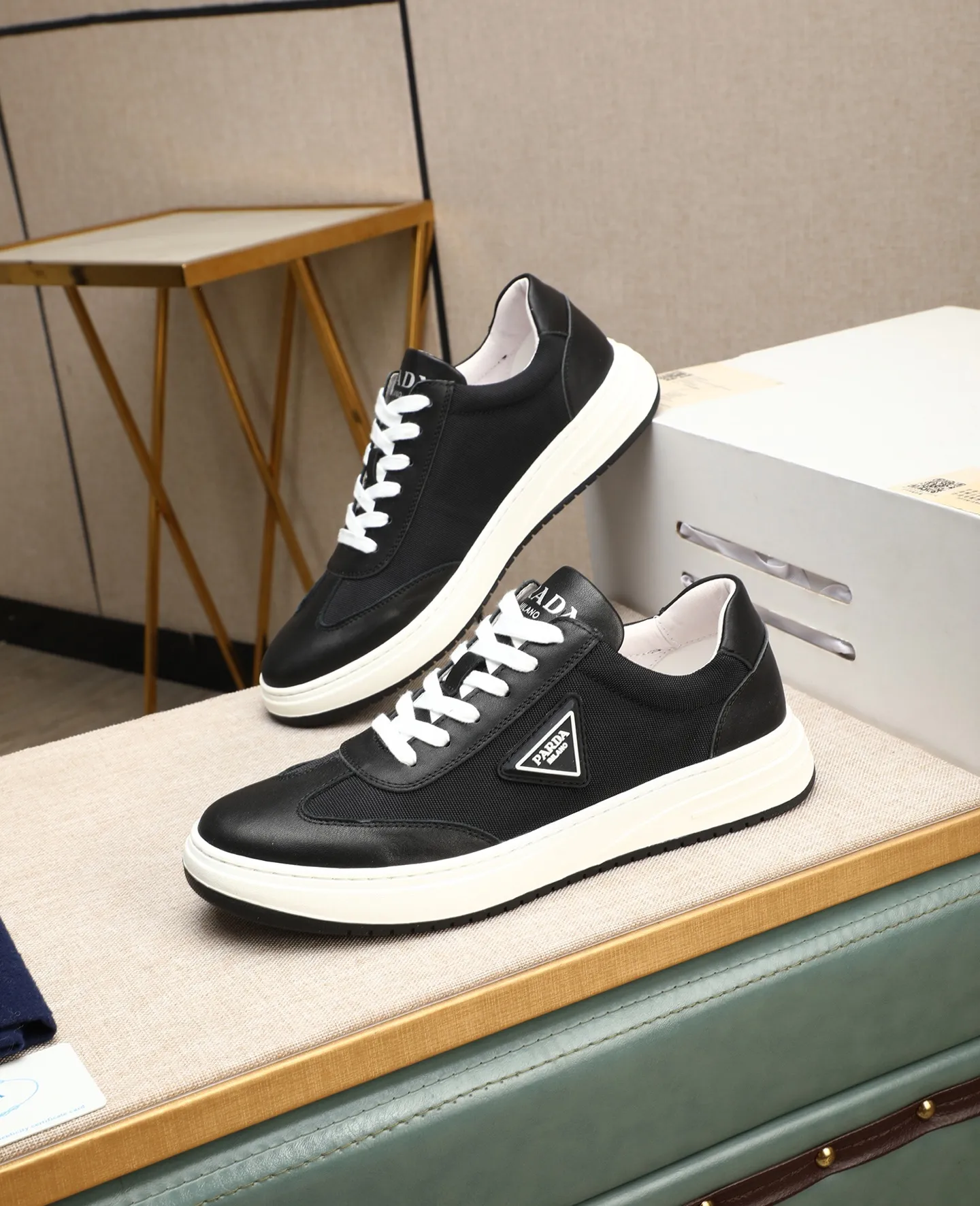 Men's men's shoes 💰420 🌹🌹[PRADA—Prada] latest model 🙈original replica! 👟👟👟Available here. The workmanship is top-notch. The upper is made of Italian 🇮🇹Imported calfskin. ❗️Breathable genuine leather lining @Suitable for travel. The original version has an enlarged engraved sole, making it suitable for all kinds of travels, showing low-key luxury. Let quality speak for itself. Color: Size: 38-44